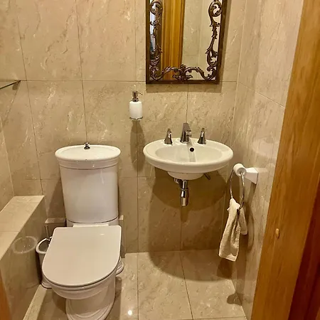 Old Town Spacious 112m2 And Quiet Luxury * 탈린